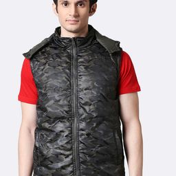 Bewakoof Men Green Camouflage Reversible Padded Puffer Jacket-image-5