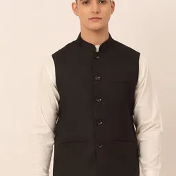 Jompers Men Black Solid Woven Sleeveless Nehru Jackets-picture-25