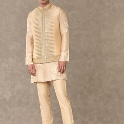 Masaba Trikone Lightweight Longline Tailored Jacket-image-52