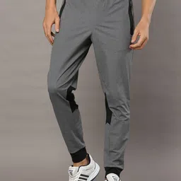 JOLGER Men Regular Fit Mid Rise Joggers-33