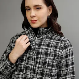 ELLE Checked Mock Collar Crop Open Front Jacket image 4