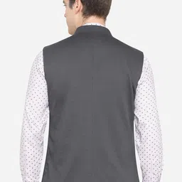 JB STUDIO Men Grey Solid Bandhgala Nehru Jacket image 5