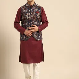 KISAH Men Mandarin Collar Regular Kurta With Churidar & Nehru Jacket Set-9