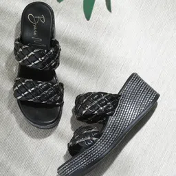 Bruno Manetti Textured Wedge Heels-35