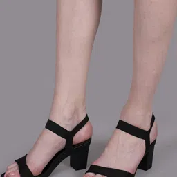 DEAS Block Heels With Buckles-13