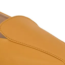 CLOG LONDON Square Toe Block Heel Pumps image 2