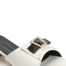 ICONICS Open Toe Block Heels With Embellished Bows image 5
