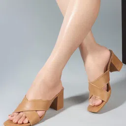 CORSICA Party Block Pumps with Buckles-26