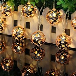 SPARK WORLD Yellow 
 Ball-Shaped String Lights image 1