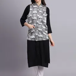 KALINI Wave Pattern Printed Woven Nehru Jacket image 4