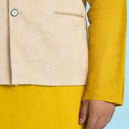 big hello - the plus life BIG HELLO Printed Nehru Jacket image 2