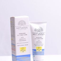 MITVANA Sunguard 2-in-1 SPF30 Daily Care Sunscreen with Marigold & Pomegranate - 50 g-20