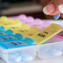 nwly 21 21 Compartment Weekly Pill Organizer, Medicine Storage , Timer Case Three-Times-a-Day {Multi Color} Pill Box image 5