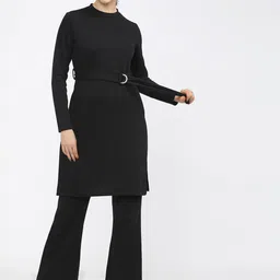 Vishudh Women Black Solid Knitted Tunic-image-58