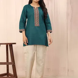 Odd By Poshaak Ethnic Printed Round Neck Tunic-image-67
