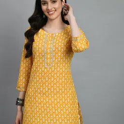 KALINI Floral Printed Straight Kurti-57