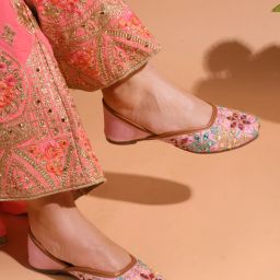 Stylish Traditional Punjabi Jutti for Women Jutis For Women-image-53