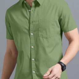 Men Regular Fit Solid Spread Collar Casual Shirt-image-44