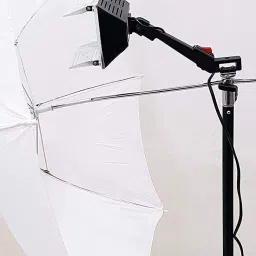 VTS Umbrella Sungun Video Light Clamp/Bracket for Flash/Accepts Hot Shoe Flash Shoe Adapter image 2