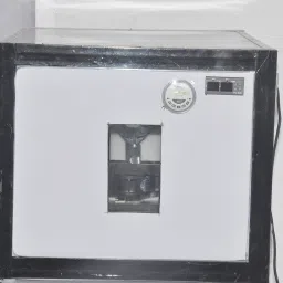 metro impex Full-Automatic Egg Incubator | 140 Egg Capacity incubator All-in-One Egg Incubator image 4