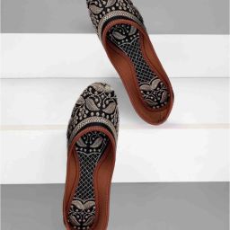 Women Bellies Sandal-image-20