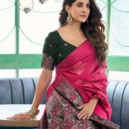 Woven, Embellished, Self Design Banarasi Silk Blend, Jacquard Saree-image-52