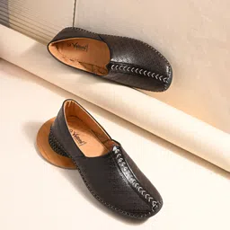 Vellinto SUTRA Cool Rjasthani Ethnic Juttis For Men ll Party Wear Mojaris Party Wear For Men-picture-10