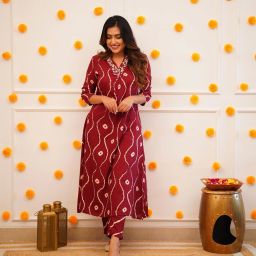 Women Viscose Rayon Kurta Pant Set-image-36