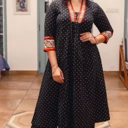Women Cotton Rayon Kurta Pant Set-image-92