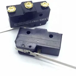 HUMBE&CO Micro switch limit switch LXW5-11N1 incubator pack of 4 pcs-32