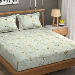 UrbanArts Green Floral Printed 300 TC Fitted Double King Bedsheet with 2 Pillow Covers-image-30