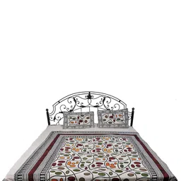 Exotic India Cream & Orange Geometric Cotton 300 TC Queen Bedsheet With 2 Pillow Covers-32