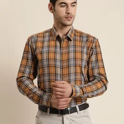 SOJANYA Men Mustard Yellow & Blue Classic Regular Fit Checked Pure Cotton Formal Shirt-image-18