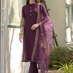 Siya Fashion Mandarin Collar Sequinned Straight Kurta With Trousers And Dupatta-picture-48