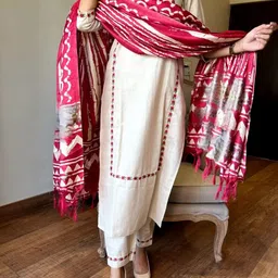Women Floral Embroidered Regular Pure Cotton Kurta with Trousers & With Dupatta-7