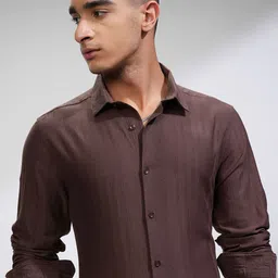 HIGHLANDER Men Comfort Slim Fit Opaque Striped Casual Shirt-picture-19