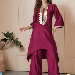 HERE&NOW Geometric Yoke Design Notch Neck Sequinned A-Line Kurta With Palazzos-picture-38