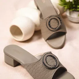 CORSICA Textured Block Sandals with Buckles-81