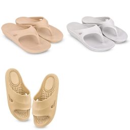 Feel alive Set Of 3 Ultra-Comfortable & Lightweight Thong Flip-Flops-picture-45