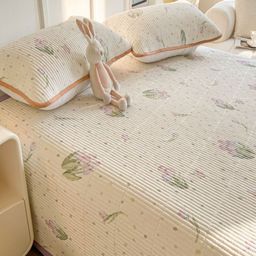 JC HOME Cream-Color & Violet Printed Double Bed Cover With Pillow Covers image 5