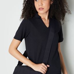 max Women V-Neck Pockets T-shirt-image-63