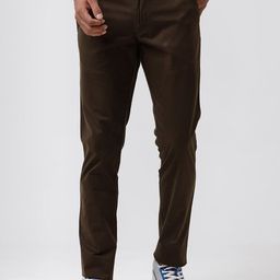 Basics Men Relaxed Straight Leg Tapered Fit Mid-Rise Trousers-picture-43