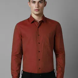 Louis Philippe Men Spread Collar Solid Cotton Slim Fit Formal Shirt-picture-35