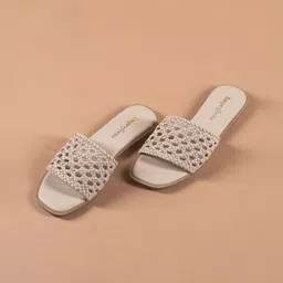 IMPERFECTO Women Solid Slip-On Regular Open Toe Flats-8