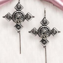 OOMPH Geometric Ear Cuff Earrings-16