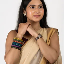 Taasha Craft Set Of 7 Threaded Bangles image 2