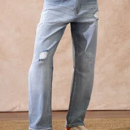 WROGN Men Comfort Relaxed Fit Mid-Rise Mildly Distressed Heavy Fade Jeans-picture-14