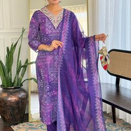 CANBIA Geometric Printed V-Neck Straight Kurta With Trousers & Dupatta-image-16