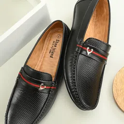 Shoe Island Men Textured Loafers-image-74