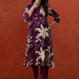 QSH Women Printed A-Line Kurta with Trousers-7